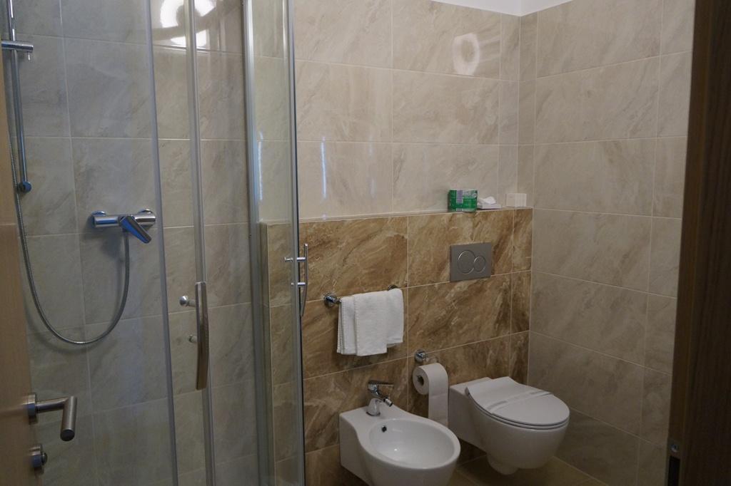 Hotel Samaria Šamorín Exteriör bild